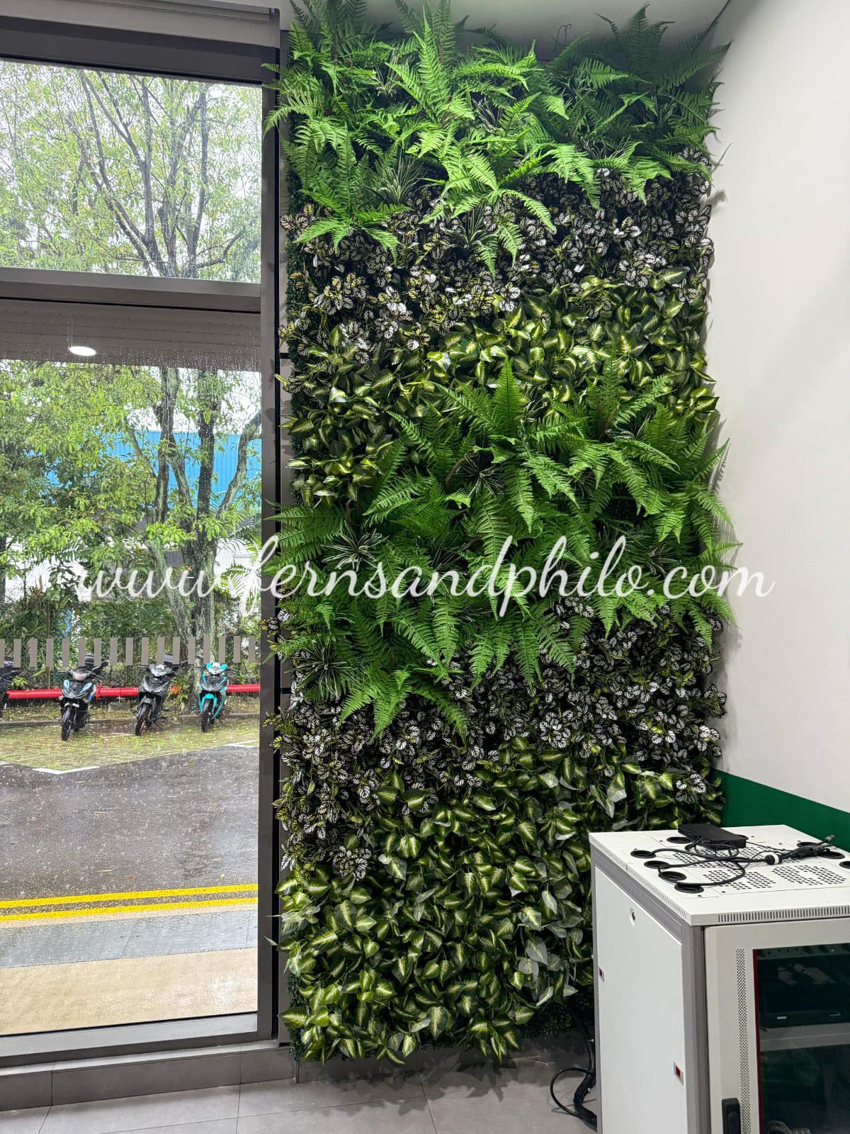 D.I.Y Artificial Green Wall Feature
